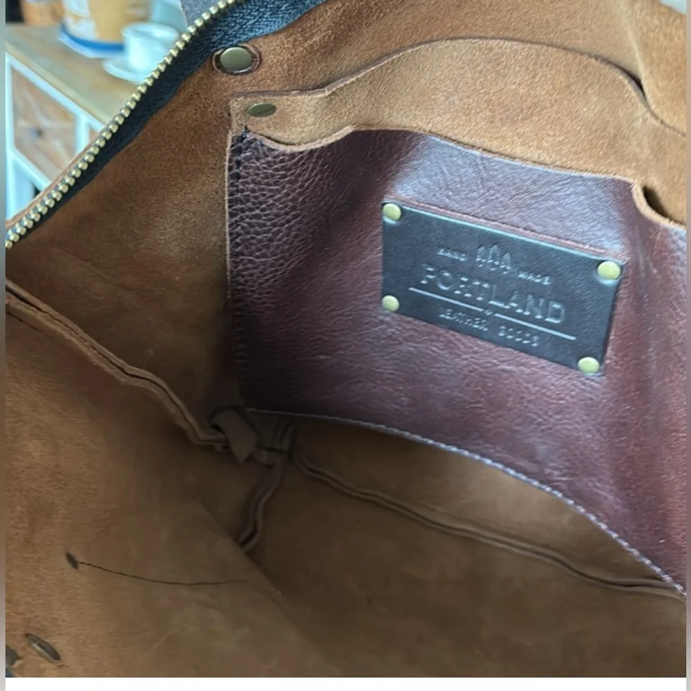 Portland Leather Medium zip top tote in the color Coldbrew - Picture 4 of 7